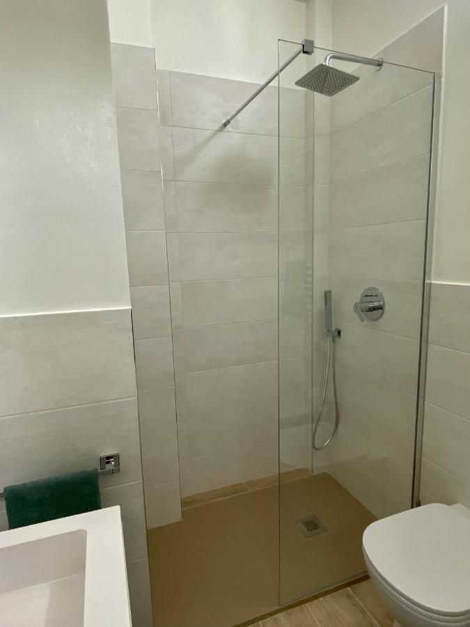 Suite Stresa Milano Centrale 3Pax Wifi Buitenkant foto